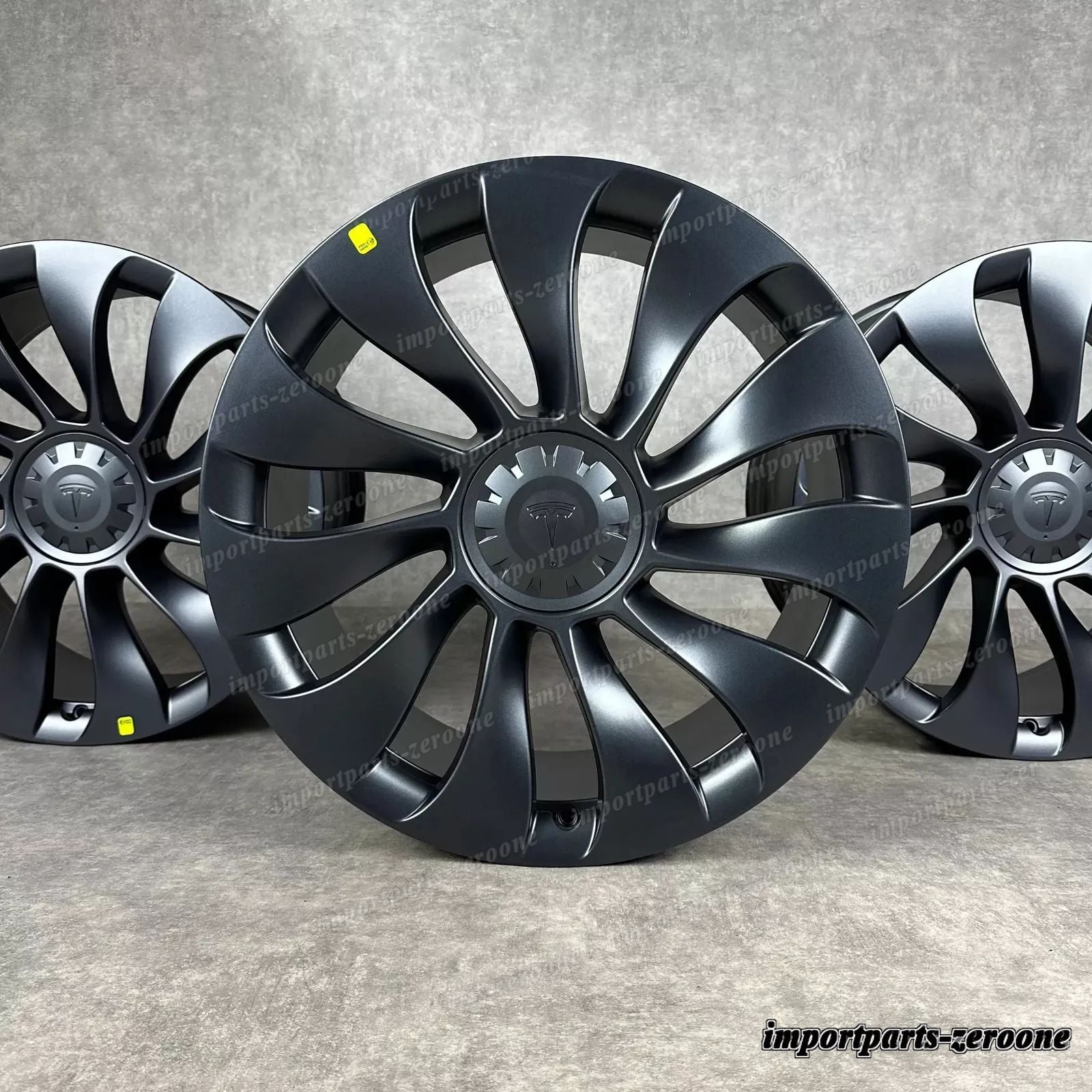 1332-001_e5741064-8f62-43b9-