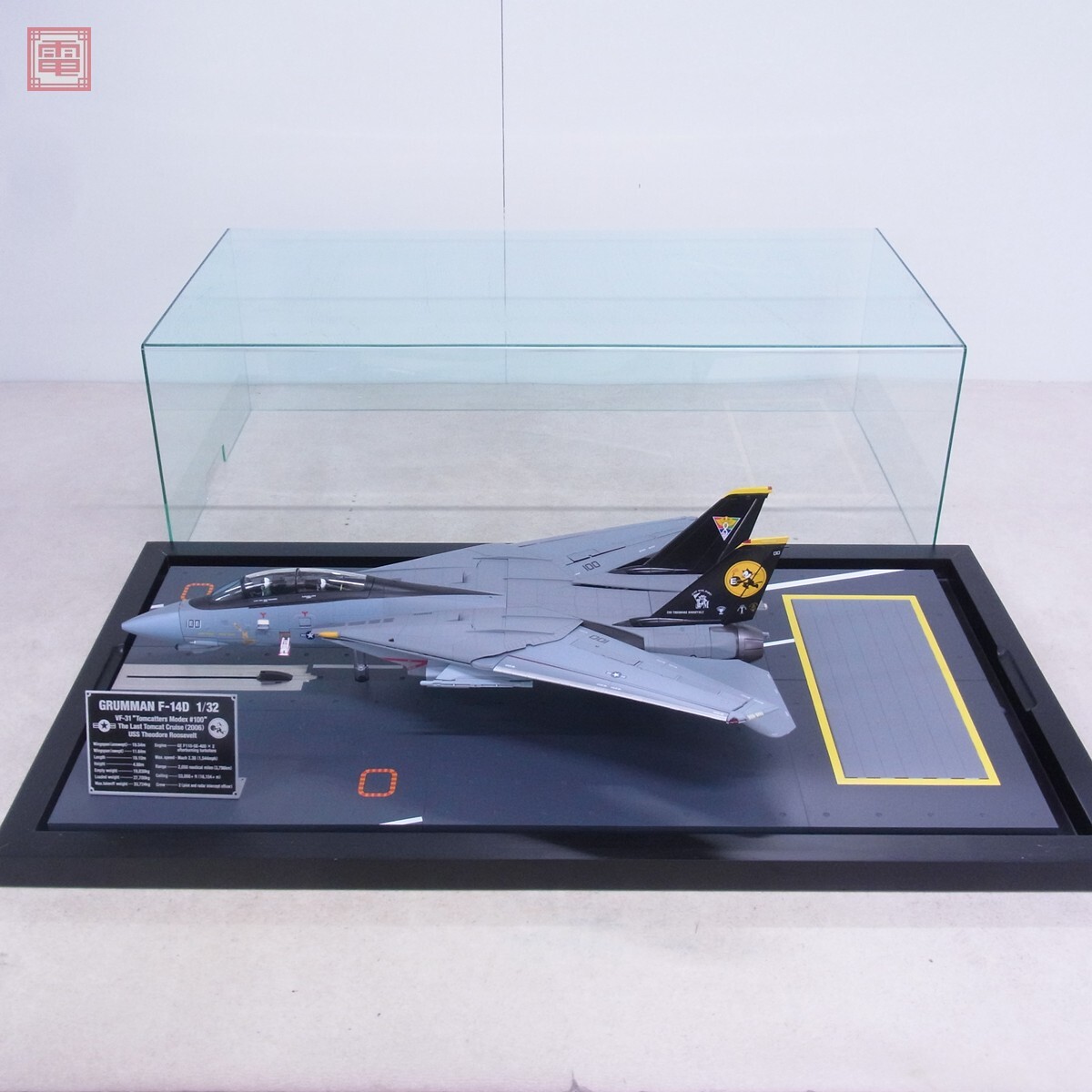Yahoo!オークション - 現状品 完成品 アシェット 1/32 週刊 F-14 トム