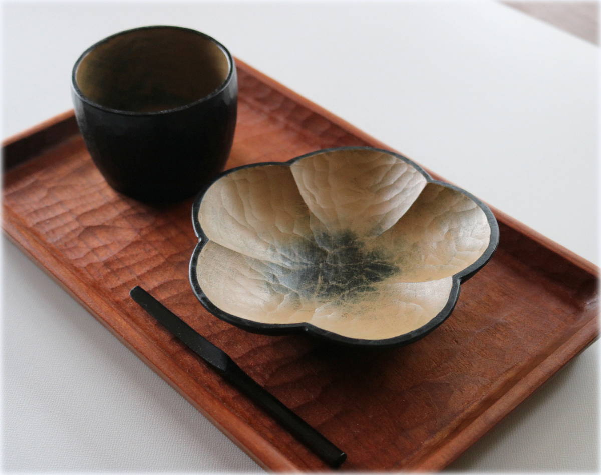 Yahoo!オークション - 三谷龍二さん 白漆梅皿/漆器 辻和美ARTS＆SCIEN