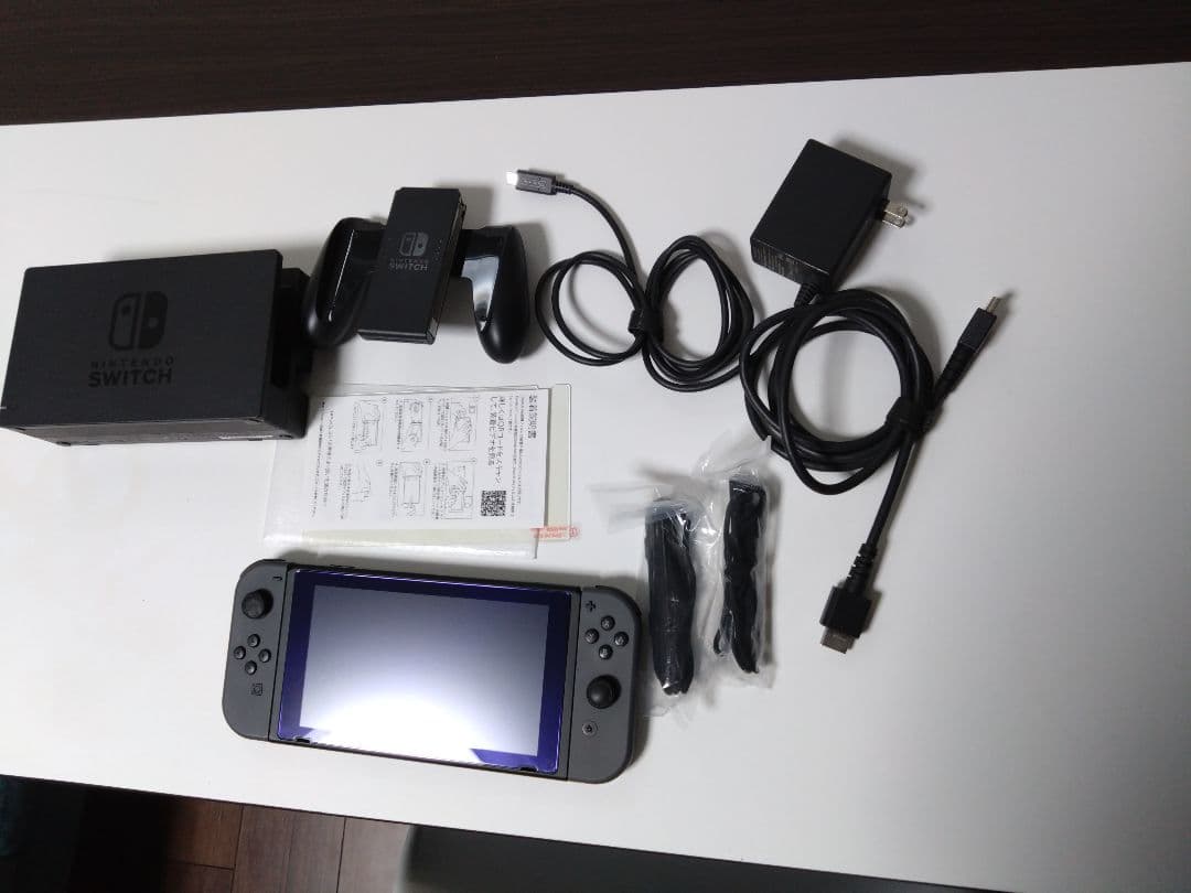 Nintendo Switch 本体 グレー 付属品 保護フィルム Amazon.co.jp: 【任天堂公式ライセンス商品】ニンテンドースイッチ専用