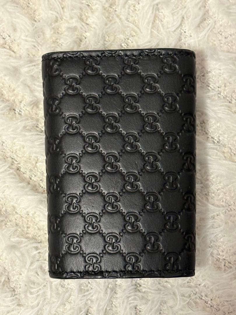 GUCCI ブラック レザー キーケース - メルカリ