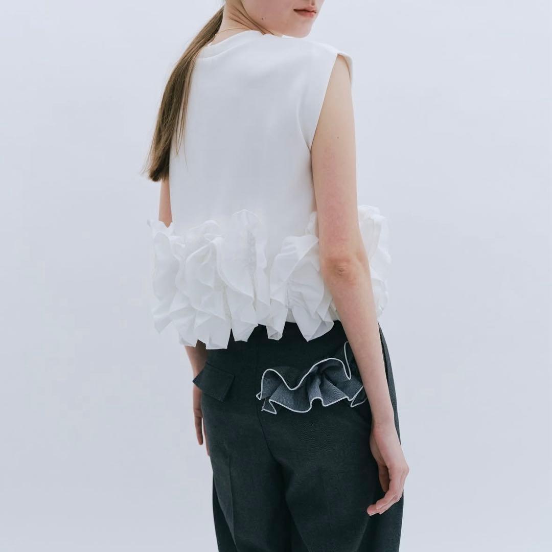 極美品 トレフルプラスワン ポケットフリルパンツ ダークグレー trefle+1 ポケットフリルパンツ(LAME DENIM) | Bottoms,パンツ | | TREFLE＋1