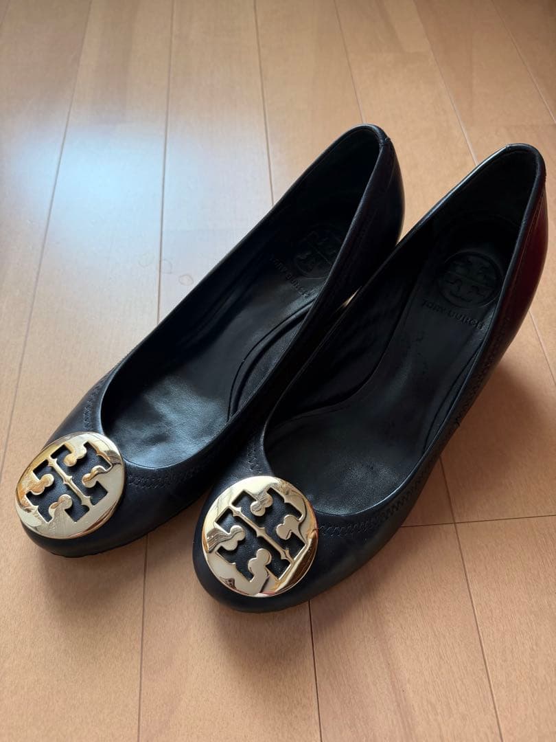 Tory Burch 】黒 ウェッジヒール フラットシューズ - メルカリ